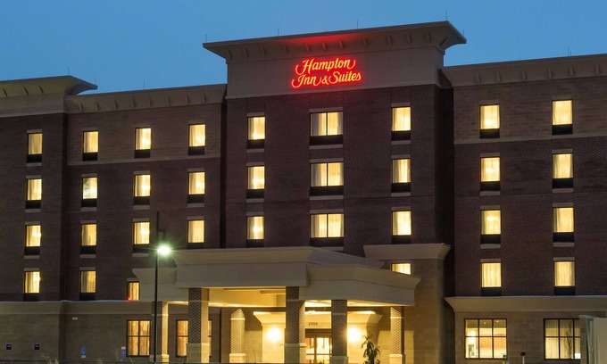 Roselawn Finance Hotel | Hampton Inn & Suites Cincinnati / Kenwood