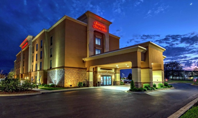 Clarksville Hotel | Hampton Inn & Suites Clarksville