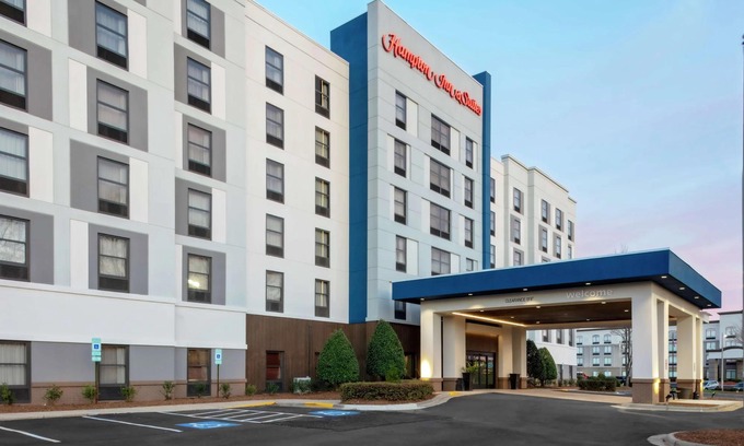 Concord Hotel | Hampton Inn & Suites Concord/Charlotte
