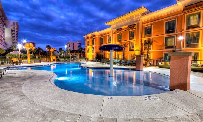 Fort Walton Beach - Destin Hotel | Hampton Inn & Suites Destin