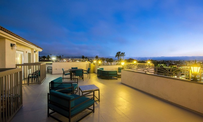 Hermosa Beach Hotel | Hampton Inn & Suites Hermosa Beach