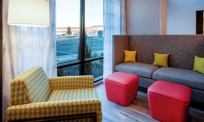 La Grande Hotel | Hampton Inn & Suites La Grande, Or