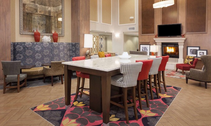 Munster Hotel | Hampton Inn & Suites Munster