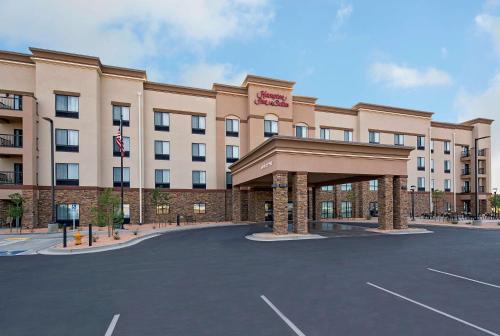 Page Hotel | Hampton Inn & Suites Page - Lake Powell