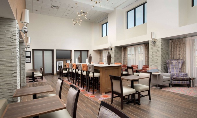 West San Antonio Hotel | Hampton Inn & Suites San Antonio Lackland AFB SeaWorld