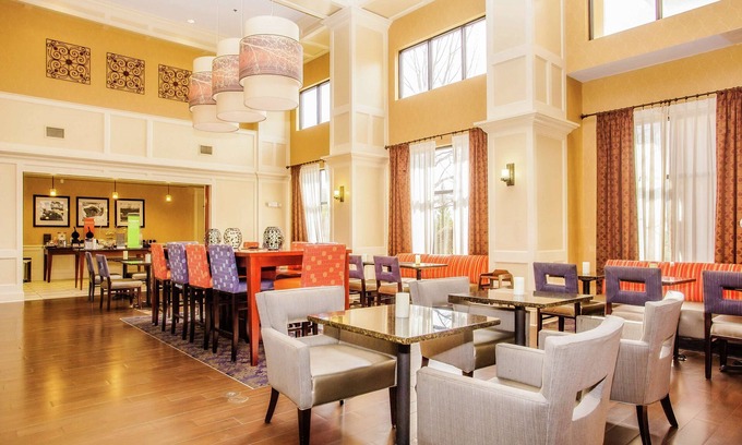 Kodak Hotel | Hampton Inn & Suites Sevierville @ Stadium Drive