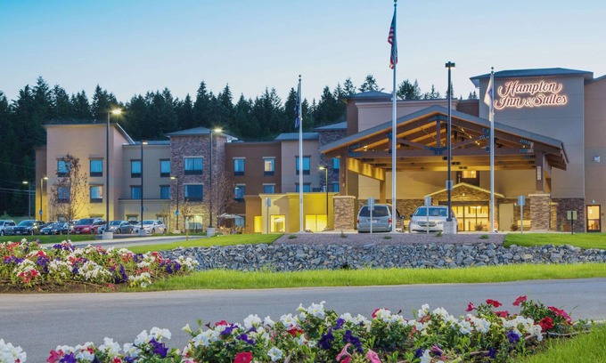 Whitefish Hotel | Hampton Inn & Suites Whitefish