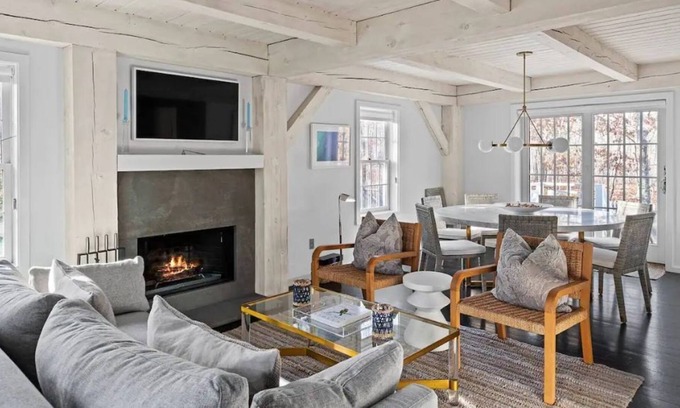Sag Harbor Cabaña | Hamptons Designer Cottage w Pool by Wölffer Estate