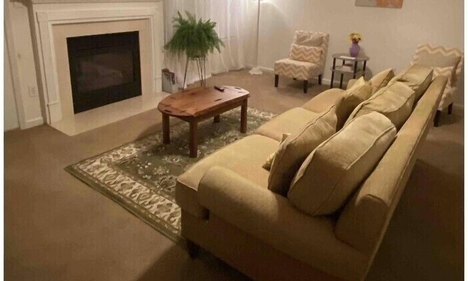 Hampton Casa | Hampton’s Finest 2023 and Beyond comfy rancher that feels like home!