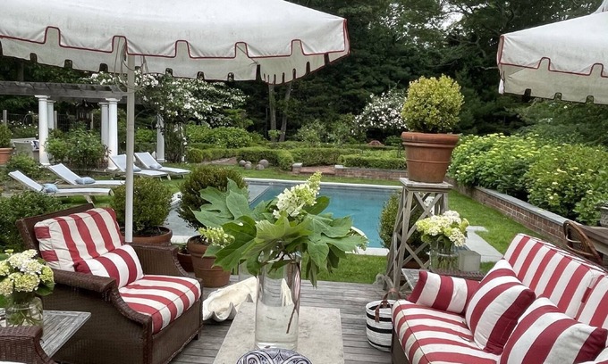 North Sea Casa | Casa privada del sur de 3 dormitorios con piscina de agua salada, confort de jardines formales.