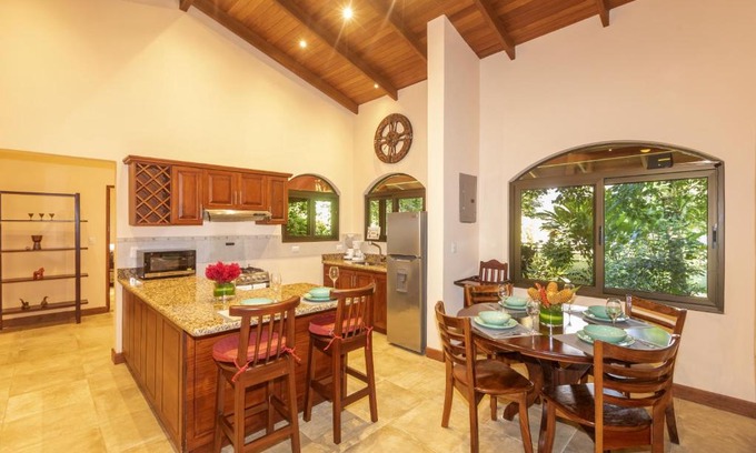 Bijagua Cabina | "Hana's Celeste Retreat" Large Modern Villa Sleeps 6 on 20 Acres of Nature!