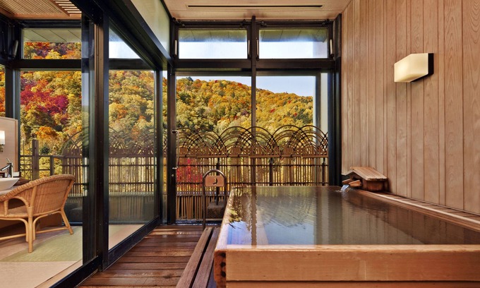 Minami Casa | Hanamomiji
