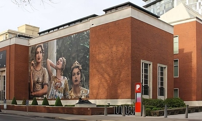 Downtown Portland Hotel | Handicrafts at Tender Loving Empire! 4 Units w/ Valet Parking at Dossier Hotel!