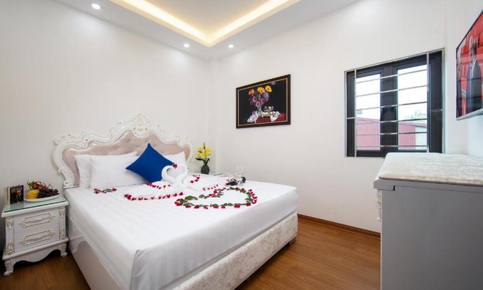 Hang Buom Hotel | Hanoi Golden Hotel