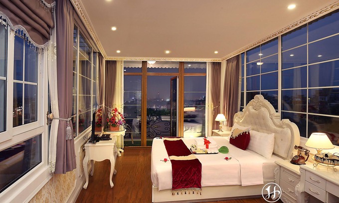 Hang Buom Hotel | Hanoi Hotel Royal