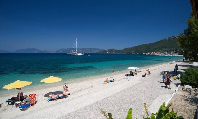 Sami Casa | Happy Camp in Camping Karavomilos Beach