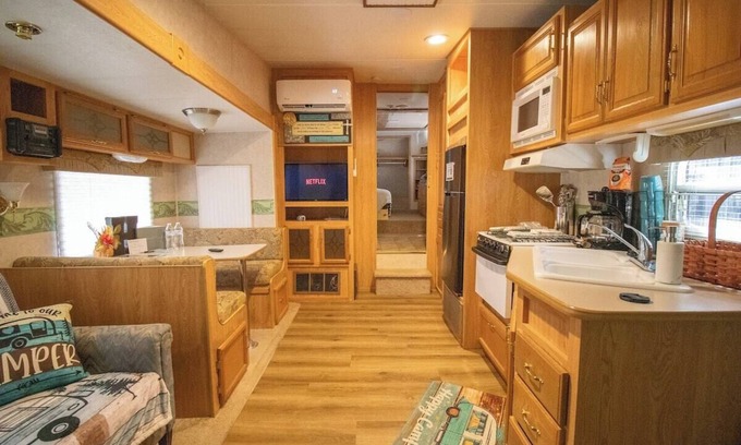 Columbia Casa | Happy Camper (Tiny Home)