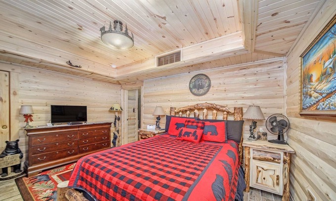 Harbor Springs Cama Y Desayuno | Happy Days and Nights - Bear's Den