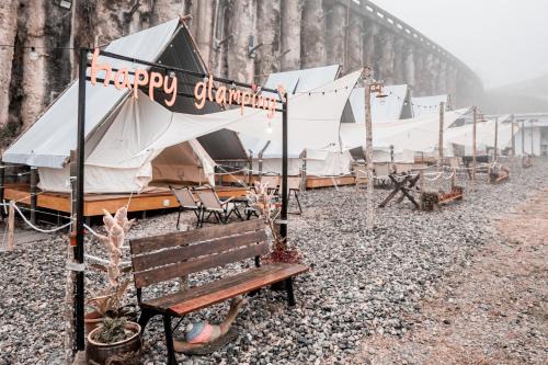 Bundu Tuhan Casa | Happy Garden