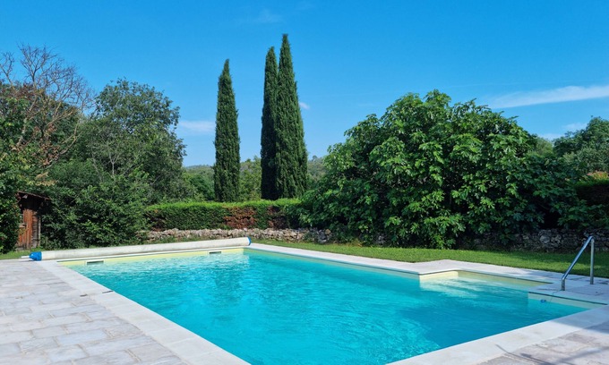 Carces Casa | Felices vacaciones en Bastide Histórico