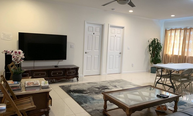 Kalihi Valley Casa | Happy home Hawai’i A