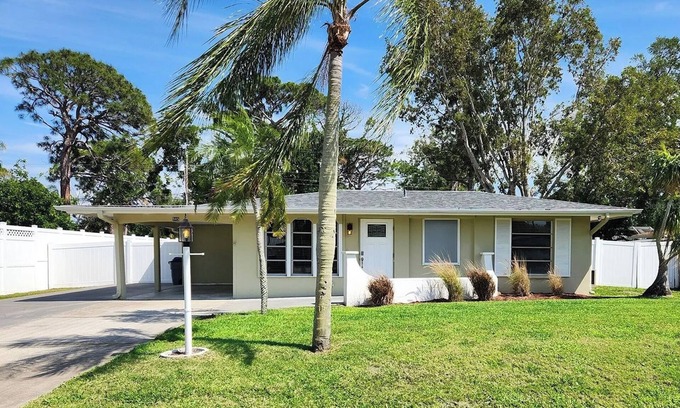 South Venice Casa | HAPPY HOUSE by the SEA, Dog Friendly!