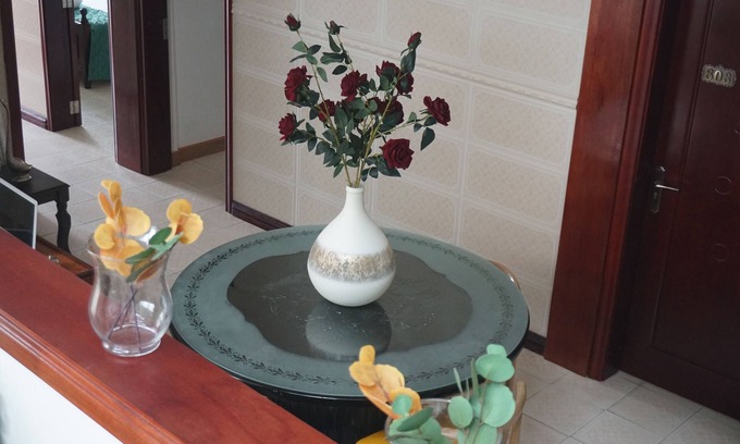 Floreal Casa | Happy Ours Guest House