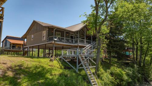 Glenwood Casa | Happy Times on Caddo River by StayLage