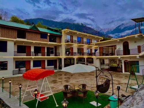 Manali Hotel | Happy Valley Riverside Resort, Manali - Property of the Year