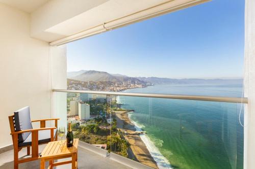 Las Glorias Apartamento | Harbor NT2505 by Moikkarentals