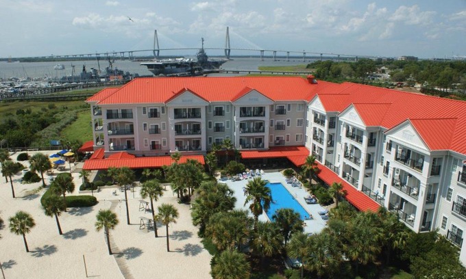 Charleston Harbor Complejo | Harborside at Charleston Harbor Resort and Marina