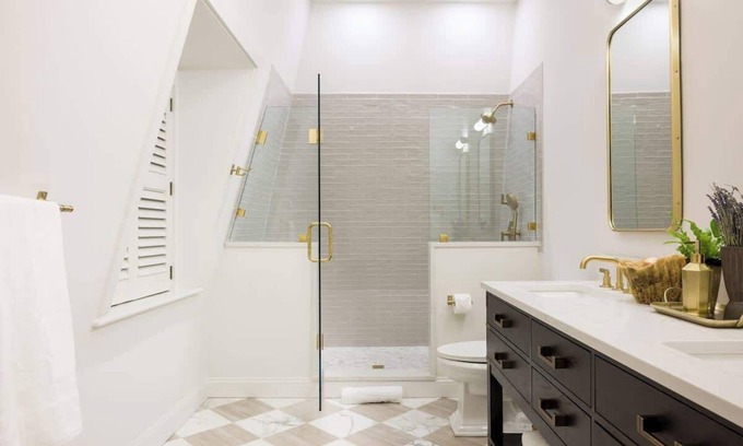 Historic Hill Casa | Harborview Suite – Harbor Views & Timeless Luxury