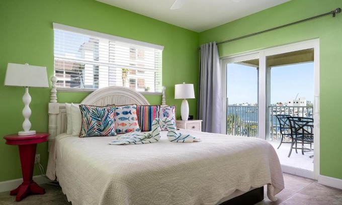 Fort Myers Beach Apartamento | Harbour House at the Inn 306