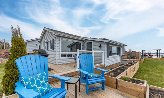 Wellington Casa | Harbour View Cottage at The Birch