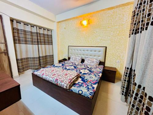 Vrindavan Hotel | Hare krishna Orchid Vrindavan