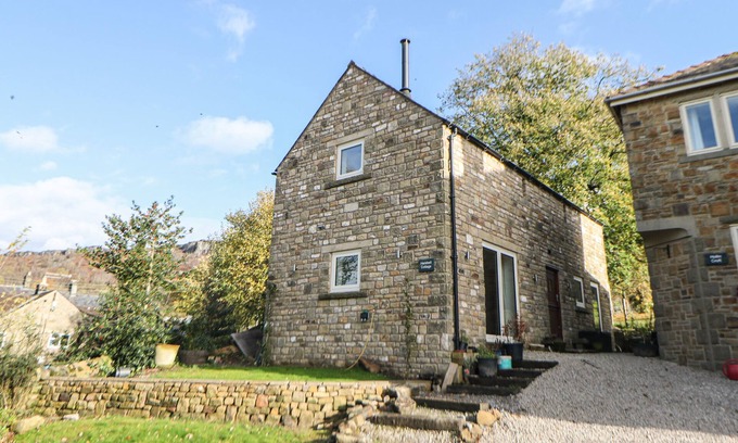 Beeley Casa | HAREBELL COTTAGE, family friendly, with open fire in Curbar