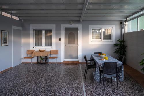 Galatas Apartamento | Haris home