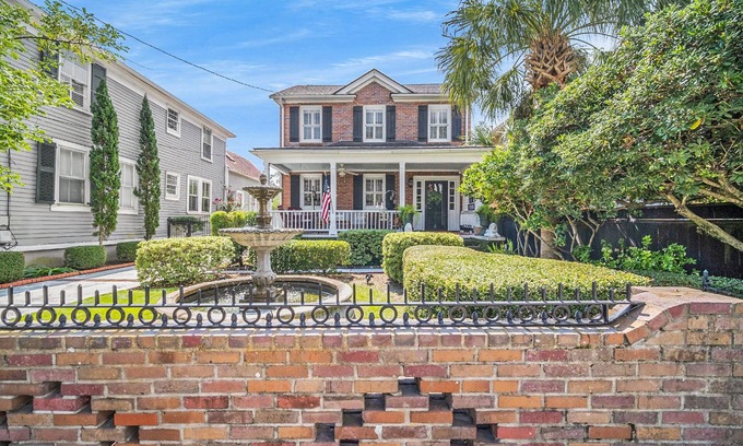 Harleston Village Casa | Harleston Village Family Friendly Downtown Home