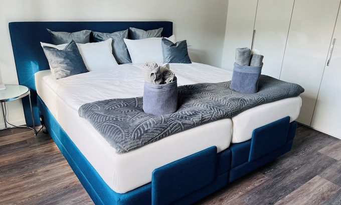 Guetersloh Apartamento | HARMONY "1" 4-room apartment ground floor terrace garden parking lot