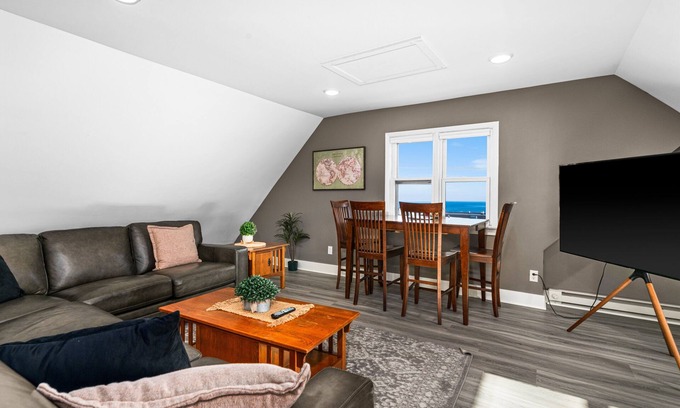 East Hillside Apartamento | Harris House | Suite 5 | On Medical Campus