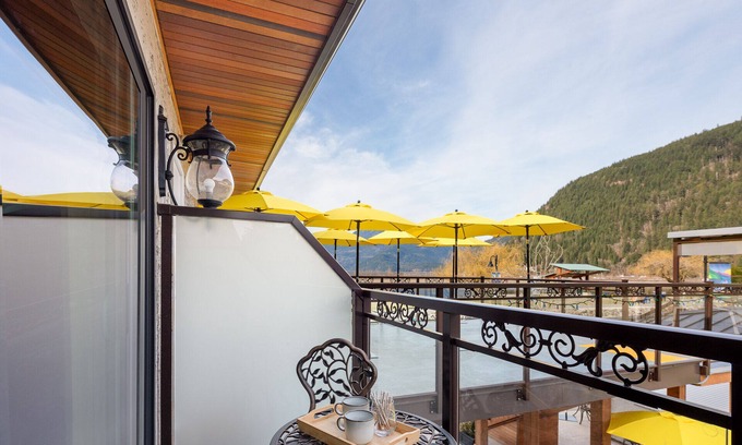 Harrison Hot Springs Hotel | Harrison Grand Motel LTD.