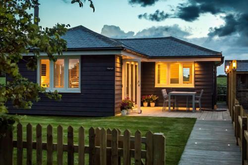 Hunston Cama Y Desayuno | Harry's at Spire Cottage Dog friendly cottage