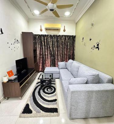 Sungai Buloh Apartamento | Harryna Homestay Damansara Damai