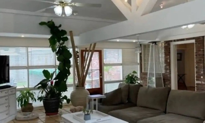 Mid City South Casa | Hart House