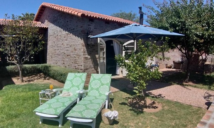 Oudtshoorn Villa | Hartland Garden Suite