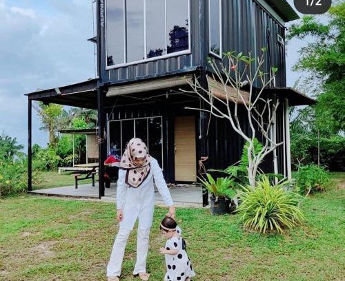 Pekan Tanjung Sedili Hotel | Hasina Resort @Sedili