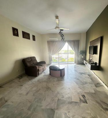 Baharu Apartamento | Hasnah homestay marina view villas
