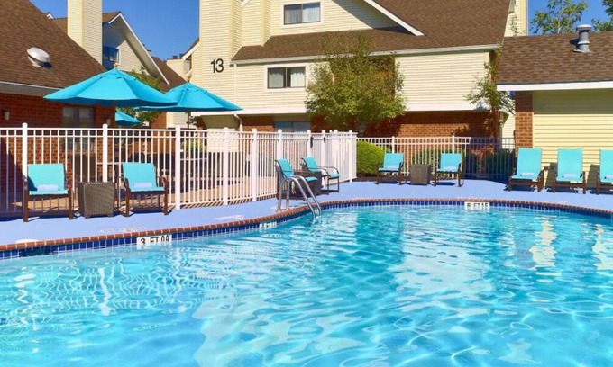 Somers Point Casa | Hassle-free Stay! Free Parking & Breakfast, Outdoor Pool, Pets Allowed!