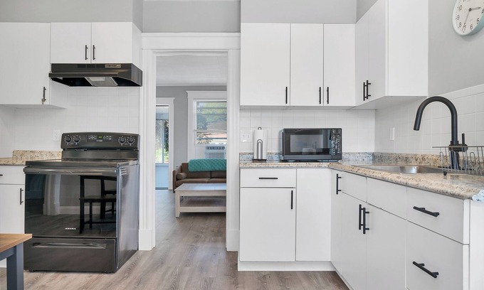 Danbury Apartamento | Hat City Danbury II, Welcome to your Retreat