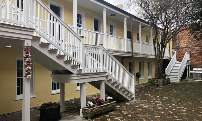 French Quarter Hotel | Haunted Hotel New Orleans